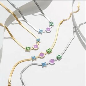 Golden Grace: Luxurious Necklace for Every Occasion"